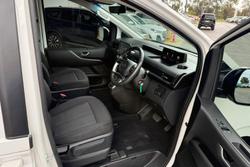 2023 Hyundai STARIA LOAD
