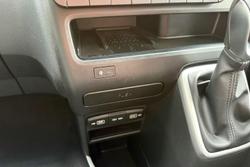 2023 Hyundai STARIA LOAD