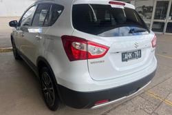 2015 Suzuki S-Cross GLX