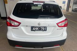 2015 Suzuki S-Cross GLX