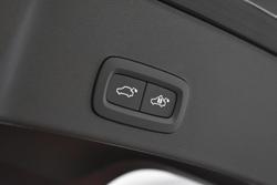 2025 Volvo XC40 Plus B4