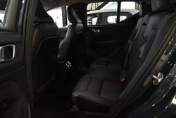 2025 Volvo XC40 Plus B4