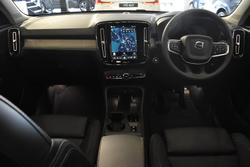 2025 Volvo XC40 Plus B4 MY26 Denim Blue