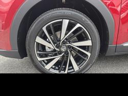 2025 MG ZS Essence Hybrid+ ZS32 MY25.5 Diamond Red