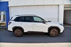 2025 Subaru Forester Hybrid Sport S6 MY26 AWD Crystal White