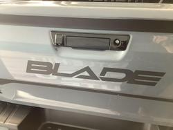 2025 Isuzu D-MAX BLADE