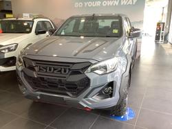 2025 Isuzu D-MAX BLADE