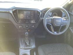 2025 Isuzu D-MAX X-RIDER