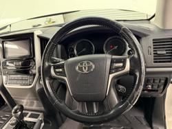 2020 Toyota Landcruiser GXL VDJ200R 4X4 Dual Range Crystal Pearl