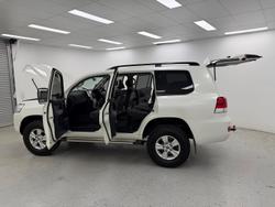 2020 Toyota Landcruiser GXL VDJ200R 4X4 Dual Range Crystal Pearl