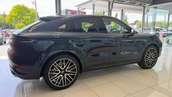 2024 Porsche Cayenne S