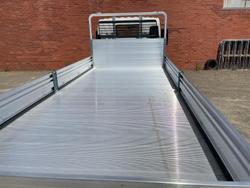 2025 Isuzu Nlr 45-150