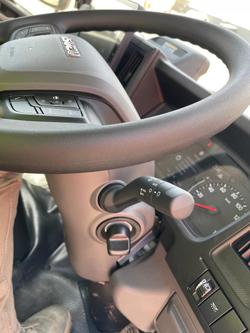 2025 Isuzu Nlr 45-150