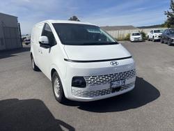 2024 Hyundai Staria-Load