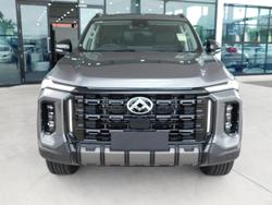 2025 LDV D90 Executive