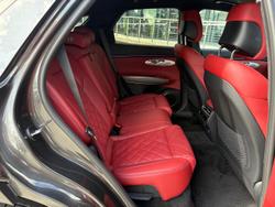 2025 Genesis GV70 2.5T SIGNATURE SPORT