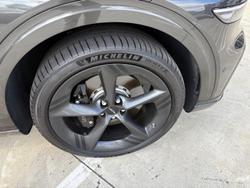 2025 Genesis GV70 2.5T SIGNATURE SPORT