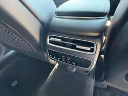 2025 Genesis GV70 2.5T SIGNATURE SPORT