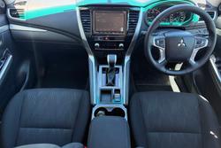 2023 Mitsubishi Pajero Sport GLX