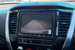 2023 Mitsubishi Pajero Sport GLX