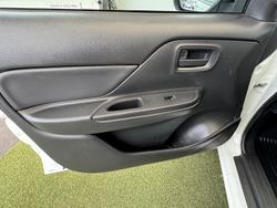 2019 Mitsubishi Triton GLX