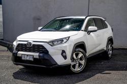 2019 Toyota RAV4 GXL MXAA52R Glacier White