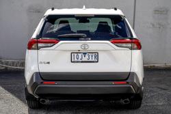 2019 Toyota RAV4 GXL MXAA52R Glacier White