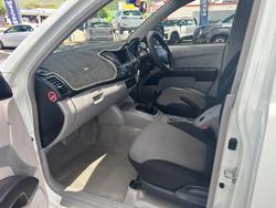2014 Mitsubishi Triton GL MN MY15 4x2 White