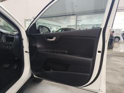 2021 Kia Stonic Sport YB MY21 Clear White