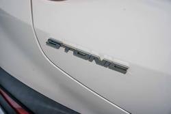 2021 Kia Stonic Sport YB MY21 Clear White