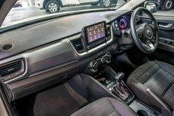 2021 Kia Stonic Sport YB MY21 Clear White