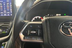 2024 Toyota Landcruiser Sahara