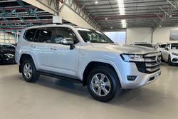 2024 Toyota Landcruiser Sahara