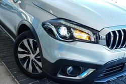 2021 Suzuki S-Cross Turbo Prestige