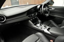 2023 Alfa Romeo Giulia Veloce