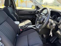 2025 Mitsubishi Triton GLX