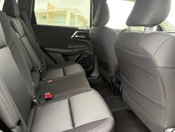 2025 Mitsubishi Outlander LS