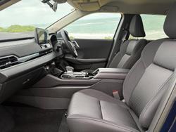 2025 Mitsubishi Outlander LS