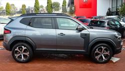 2025 Renault Duster Techno