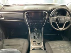 2023 Isuzu MU-X LS-M