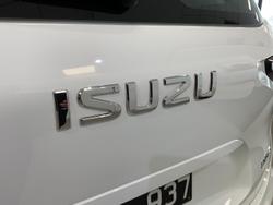 2023 Isuzu MU-X LS-M