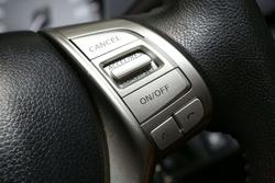 2017 Nissan Navara ST