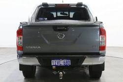 2017 Nissan Navara ST