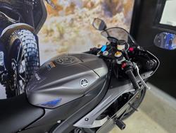 2016 Yamaha YZF-R6 Grey