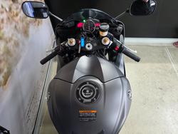 2016 Yamaha YZF-R6 Grey