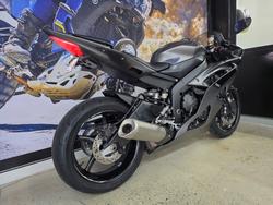 2016 Yamaha YZF-R6 Grey