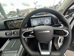 2025 Jaecoo J8 Track