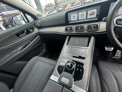 2025 Jaecoo J8 Track