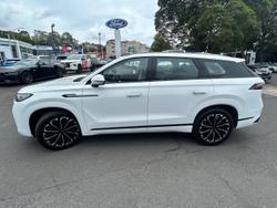 2025 Jaecoo J8 Track