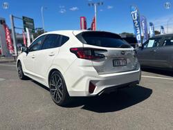 2024 Subaru Impreza 2.0R